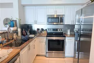 1155 Brickell Bay Dr, Miami, FL 33131 - Photo 9