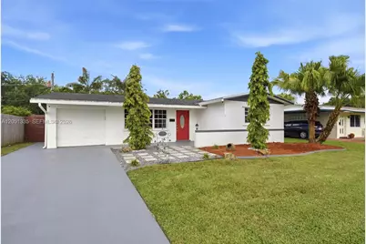 5070 SW 95th Ave, Cooper City, FL 33328 - Photo 3
