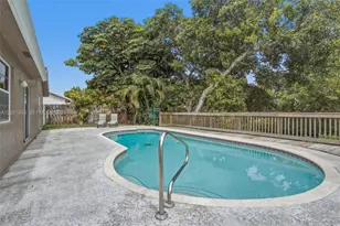 8410 SW 20th St, North Lauderdale, FL 33068 - Photo 5