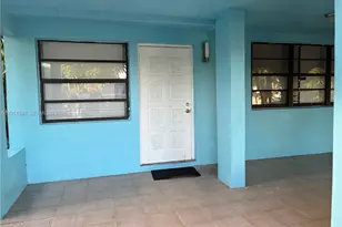 1011 NW 183rd Dr, Miami Gardens, FL 33169 - Photo 1