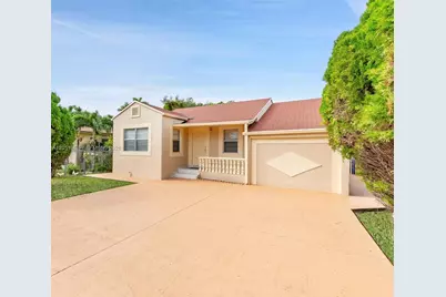 610 NW 23rd Pl #Front, Miami, FL 33125 - Photo 1