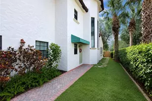 2908 Hidden Harbour Ct, Dania Beach, FL 33312 - Photo 5