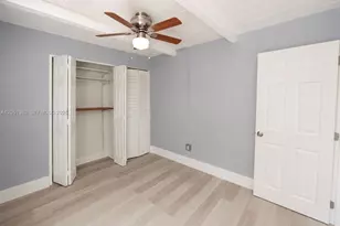 1872 NW 1st St, Miami, FL 33125 - Photo 5