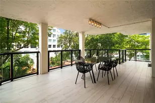 2575 S Bayshore Dr, Coconut Grove, FL 33133 - Photo 17