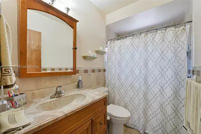 4001 W 10th Ct, Hialeah, FL 33012 - Photo 5