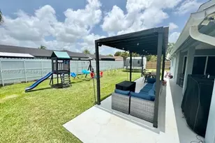 13758 SW 283rd Terrace, Homestead, FL 33033 - Photo 17