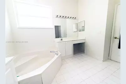 13394 SW 32nd St, Miramar, FL 33027 - Photo 31