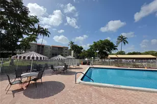 1820 SW 81st Ave, North Lauderdale, FL 33068 - Photo 25