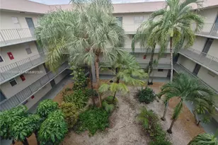 1820 SW 81st Ave, North Lauderdale, FL 33068 - Photo 15