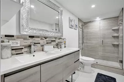 11111 Biscayne Blvd #1915, Miami, FL 33181 - Photo 7