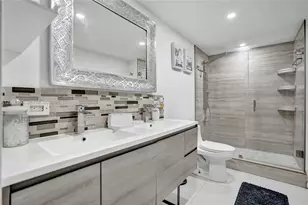 11111 Biscayne Blvd, Miami, FL 33181 - Photo 7