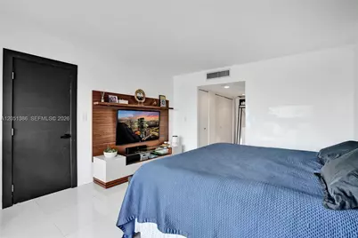 11111 Biscayne Blvd #1915, Miami, FL 33181 - Photo 19