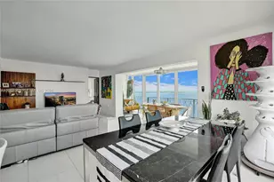11111 Biscayne Blvd, Miami, FL 33181 - Photo 37