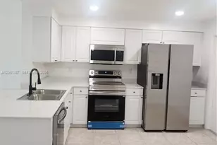 1599 Veracruz Ln, Weston, FL 33327 - Photo 7