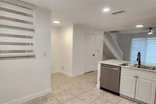 1599 Veracruz Ln, Weston, FL 33327 - Photo 13