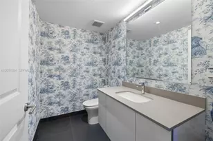 1600 NE 1st Ave, Miami, FL 33132 - Photo 15