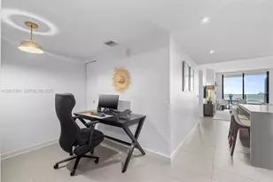 1600 NE 1st Ave, Miami, FL 33132 - Photo 17