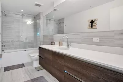 301 Altara Ave #824, Coral Gables, FL 33146 - Photo 19