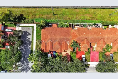 14147 N Forest Oak Cir, Davie, FL 33325 - Photo 45
