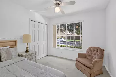 14147 N Forest Oak Cir, Davie, FL 33325 - Photo 31