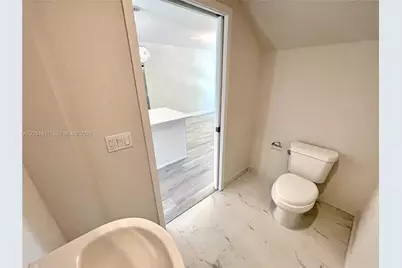 2535 NE 193rd St #3212, Miami, FL 33180 - Photo 7