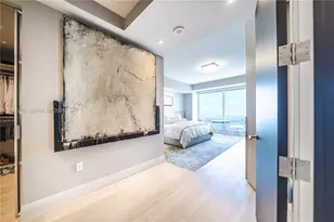 1425 Brickell Ave, Miami, FL 33131 - Photo 15