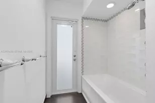 3520 N 32nd Terrace, Hollywood, FL 33021 - Photo 31