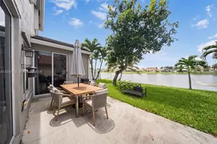 18546 NW 22nd St, Pembroke Pines, FL 33029 - Photo 23