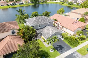 18546 NW 22nd St, Pembroke Pines, FL 33029 - Photo 35