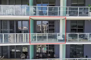 1010 Brickell Ave, Miami, FL 33131 - Photo 3
