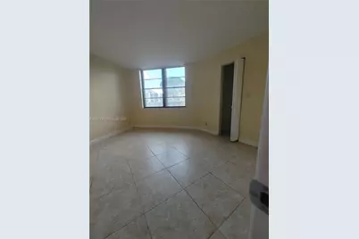 212 Lake Pointe Dr #112, Oakland Park, FL 33309 - Photo 13