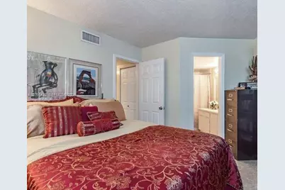 212 Lake Pointe Dr #112, Oakland Park, FL 33309 - Photo 9