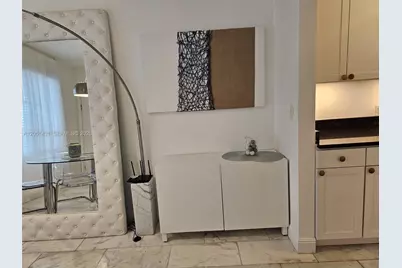 918 Jefferson Ave #8, Miami Beach, FL 33139 - Photo 15