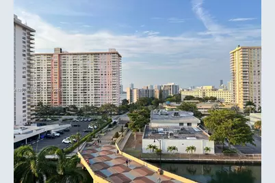 17150 N Bay Rd #2814, Sunny Isles Beach, FL 33160 - Photo 31