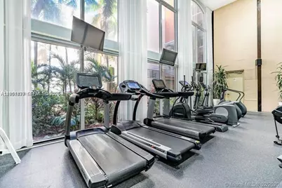 17150 N Bay Rd #2814, Sunny Isles Beach, FL 33160 - Photo 29