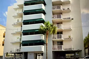 4854 NW 7th St, Miami, FL 33126 - Photo 1