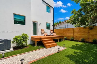 1636 SW 9th St, Miami, FL 33135 - Photo 35