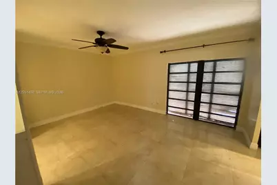 16100 Kilmarnock Dr, Miami Lakes, FL 33014 - Photo 27