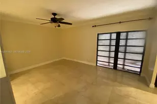 16100 Kilmarnock Dr, Miami Lakes, FL 33014 - Photo 27
