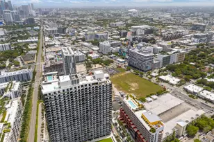 90 NE 32nd St, Miami, FL 33137 - Photo 49