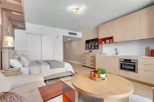90 NE 32nd St, Miami, FL 33137 - Photo 9