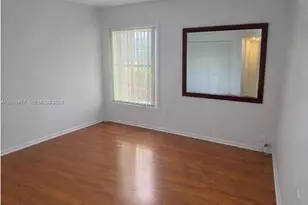 17530 NW 68th Ave, Hialeah, FL 33015 - Photo 13