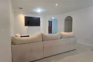 730 SE 2nd St, Homestead, FL 33030 - Photo 9