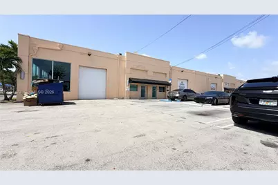 1036 NW 1 Ct, Hallandale Beach, FL 33009 - Photo 3