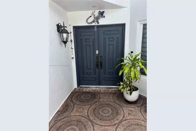 5861 SW 149th Ct, Miami, FL 33193 - Photo 3