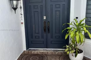 5861 SW 149th Ct, Miami, FL 33193 - Photo 3