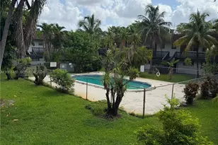 7041 Sunset Strip, Sunrise, FL 33313 - Photo 7