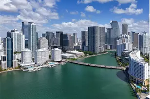905 Brickell Bay Dr, Miami, FL 33131 - Photo 1