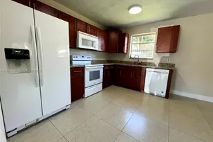 3421 SW 32nd Ct, West Park, FL 33023 - Photo 3