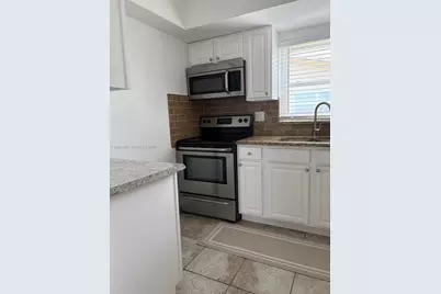 2630 Barkley Dr E #H, West Palm Beach, FL 33415 - Photo 7